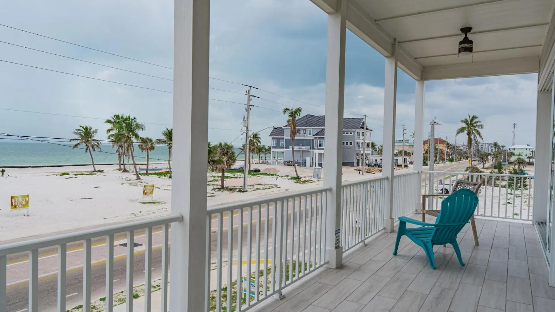 Captains Quarters By Sun Palace Vacations