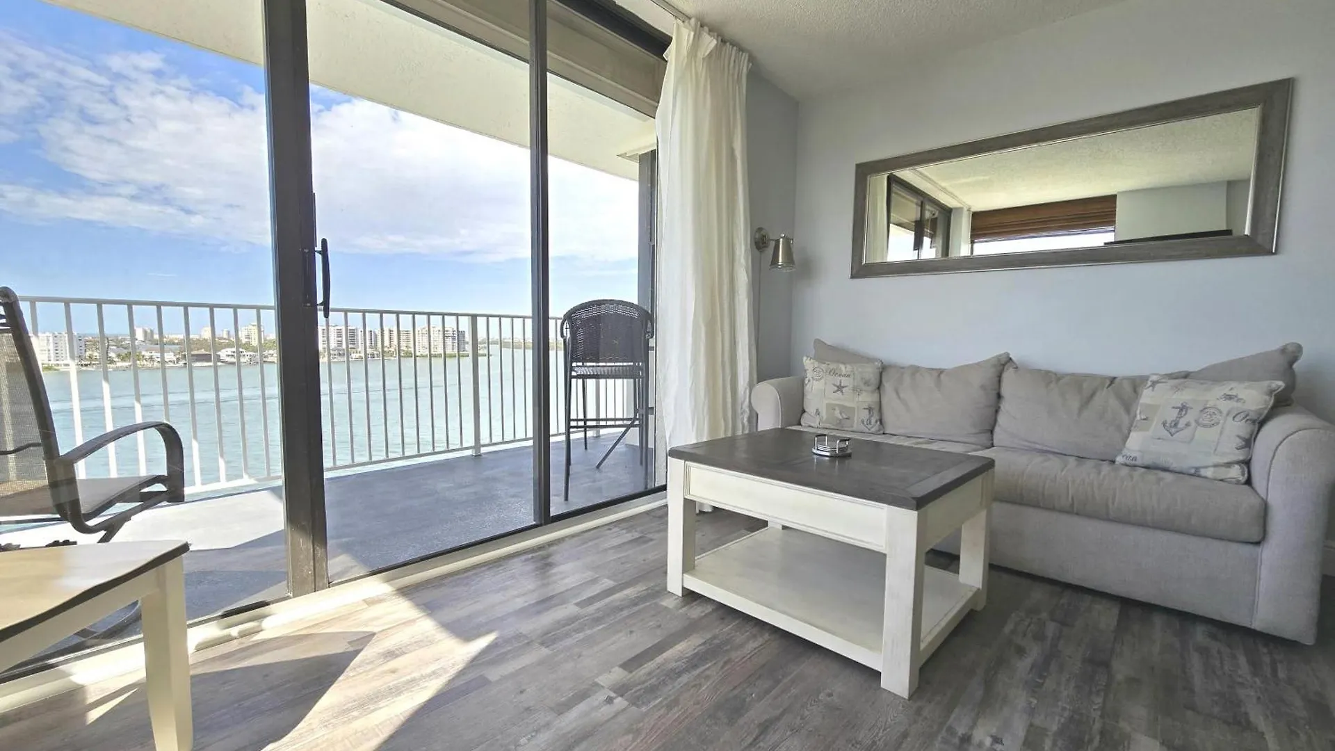 Lovers Key Club By Sandy's Beachfront * フォートマイヤーズビーチ