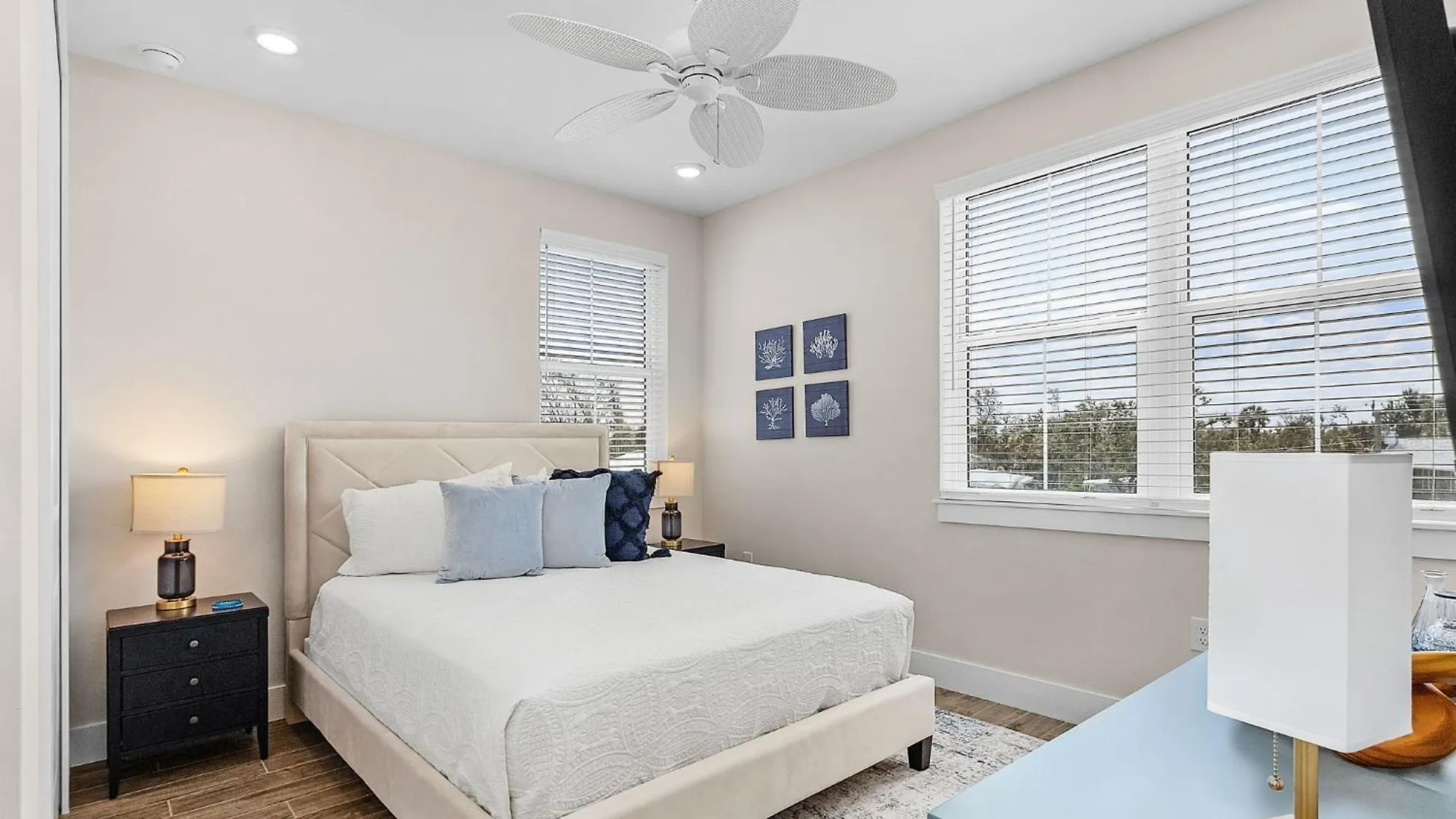 209 Seabreeze Escape: New Spacious 5-bedroom Pool Home! * フォートマイヤーズビーチ