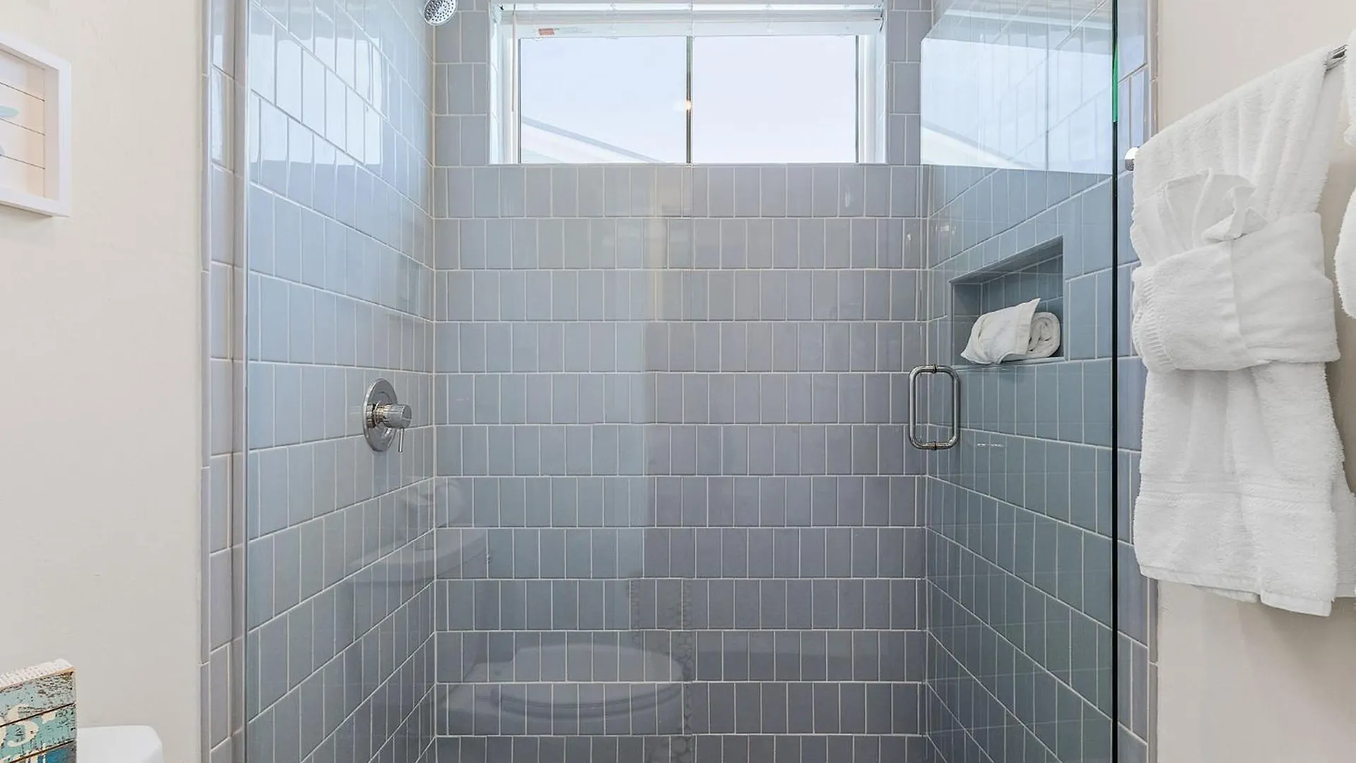 別荘 209 Seabreeze Escape: New Spacious 5-bedroom Pool Home! フォートマイヤーズビーチ