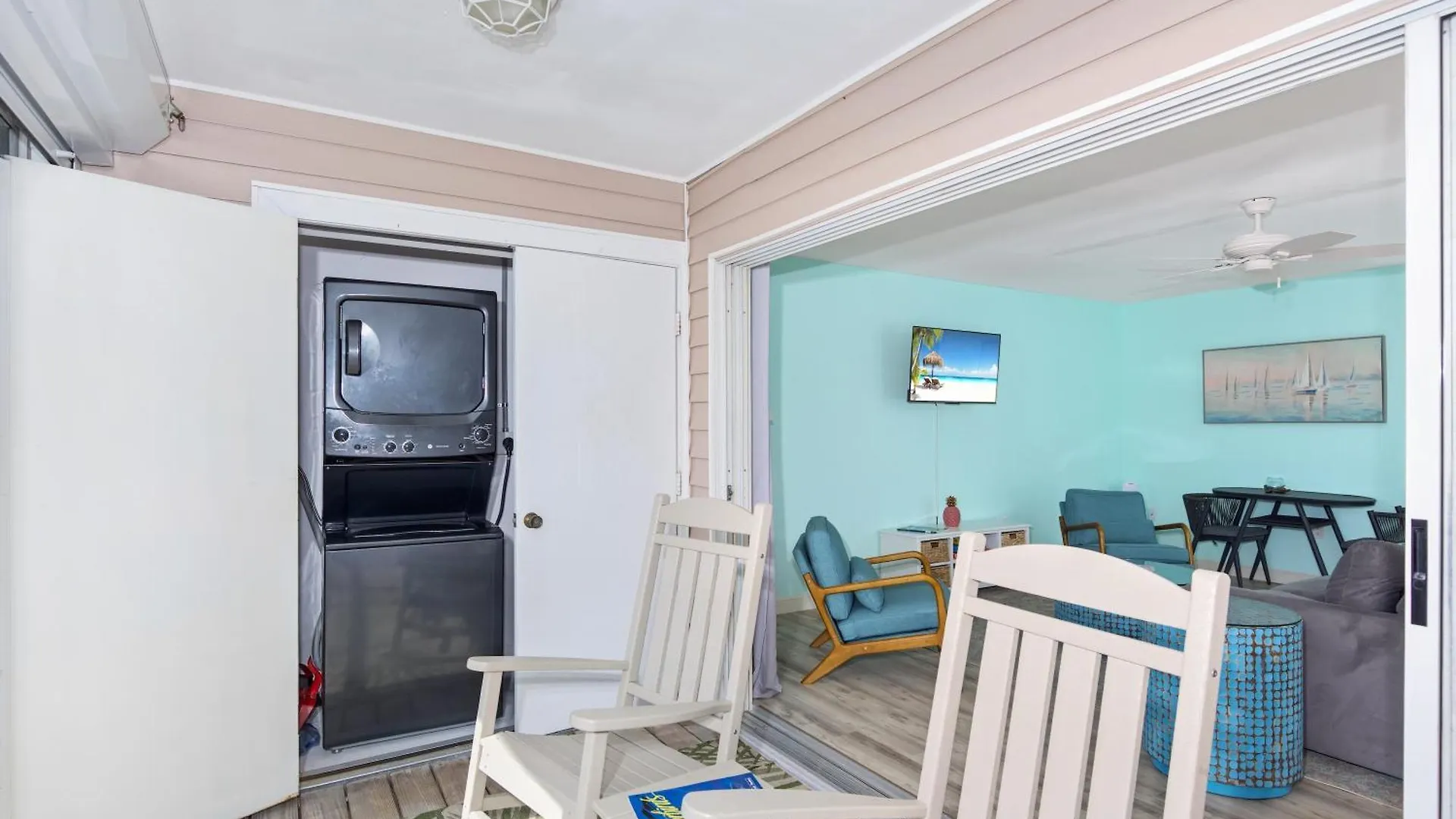 Vallies & Montys Place By Sun Palace Vacations * Fort Myers Beach
