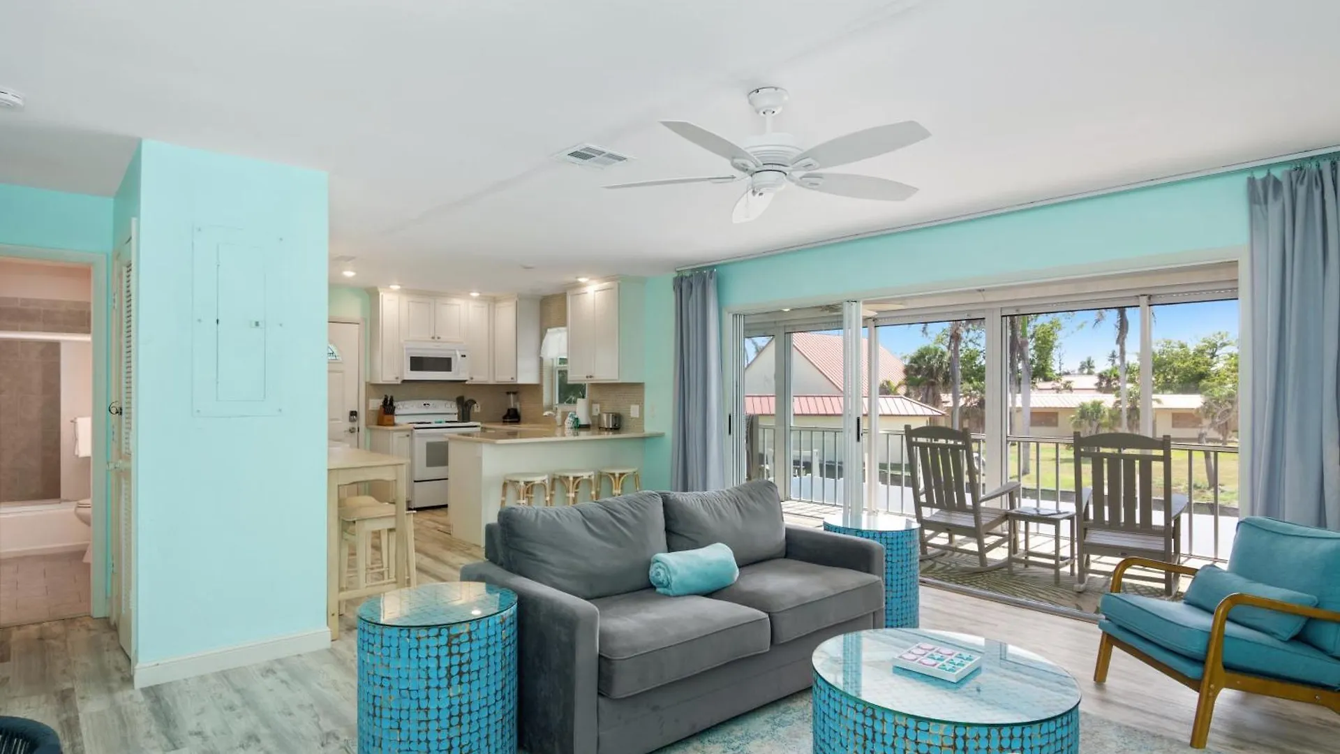 Vallies & Montys Place By Sun Palace Vacations *
