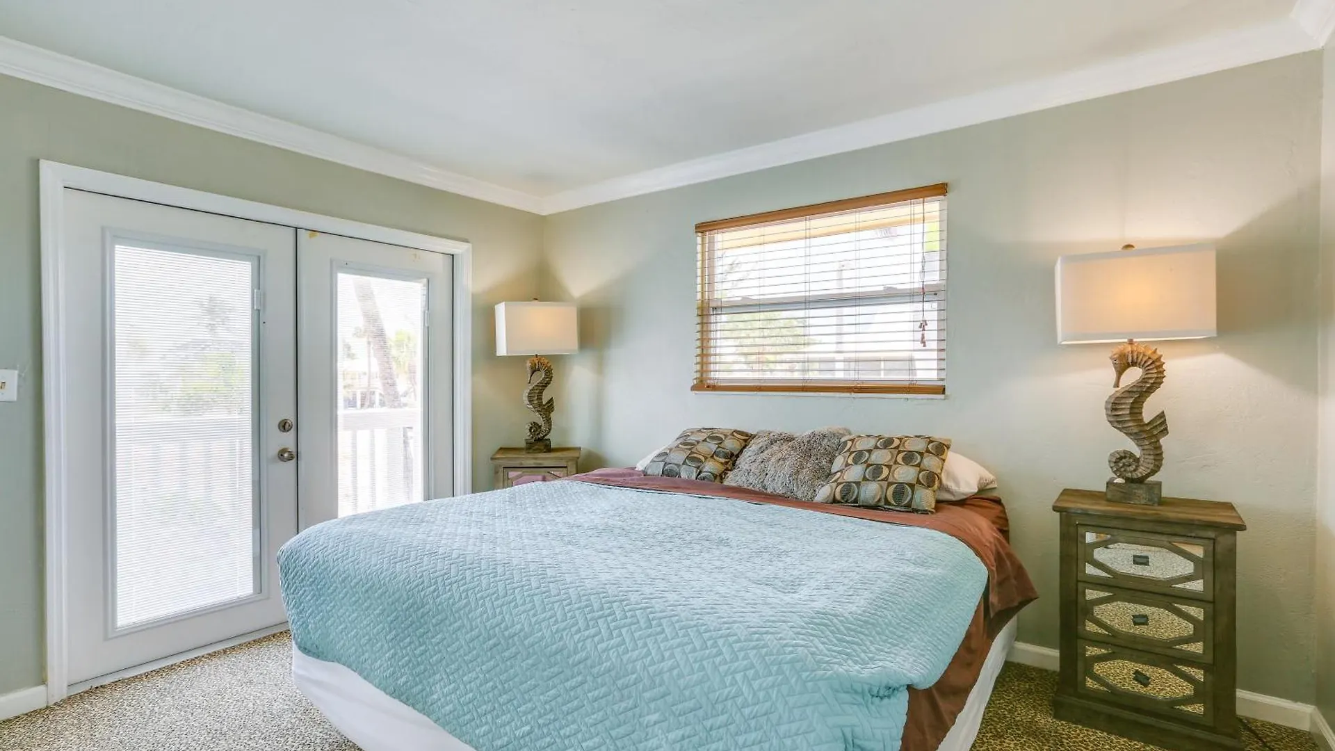 Walkable Gulf-view Getaway In Myers Beach!