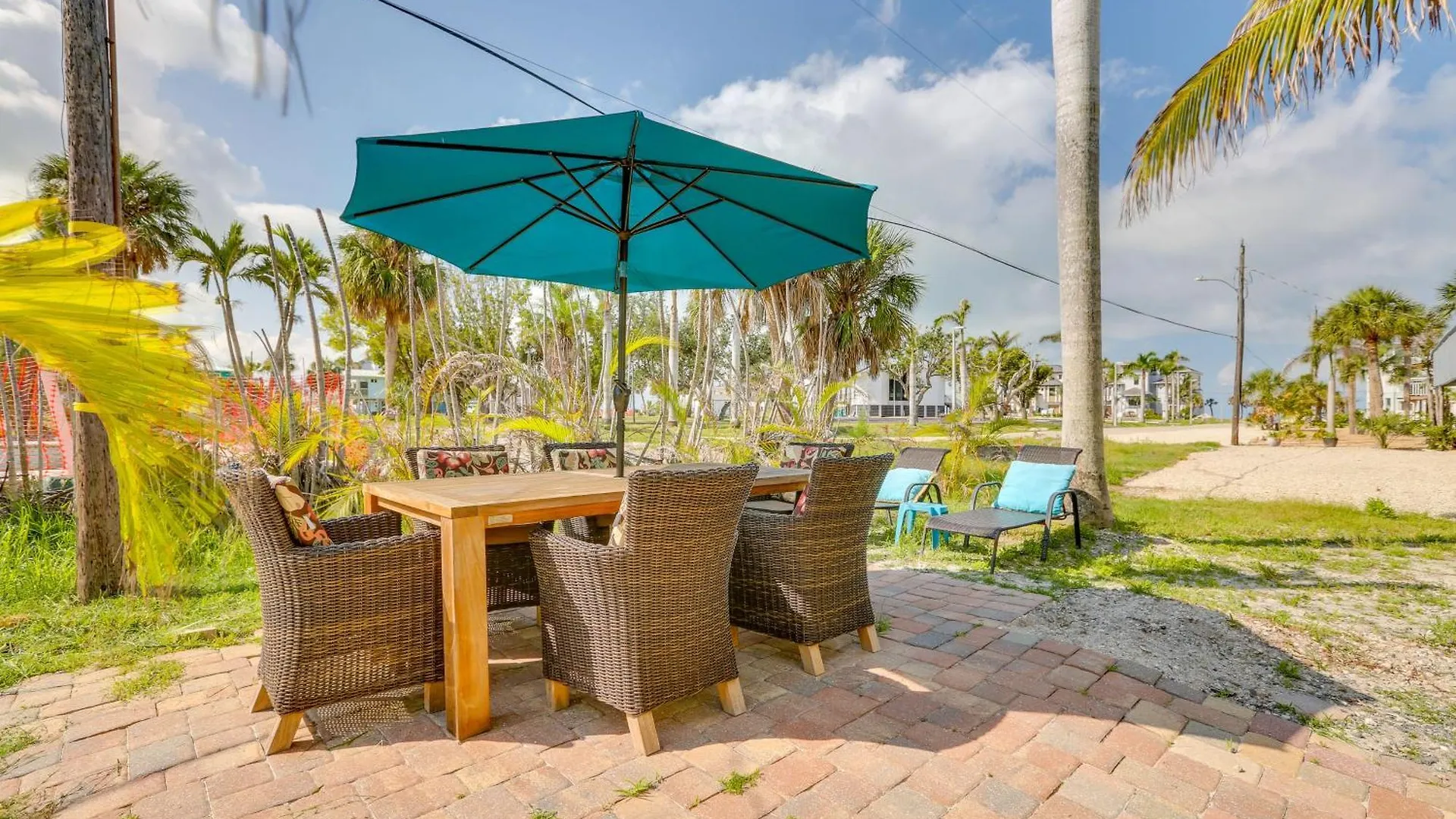 Walkable Gulf-view Getaway In Myers Beach! * Fort Myers Beach