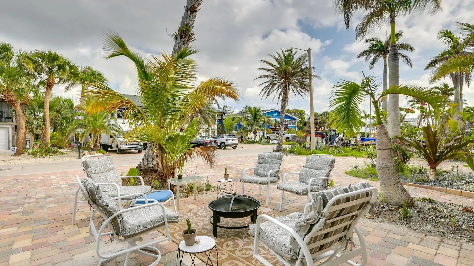 Walkable Gulf-view Getaway In Myers Beach! Appartement *