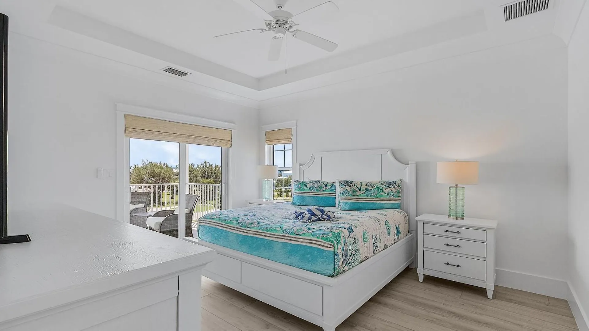 673 White Sands Retreat: Bay Views, Pool, Elevator *