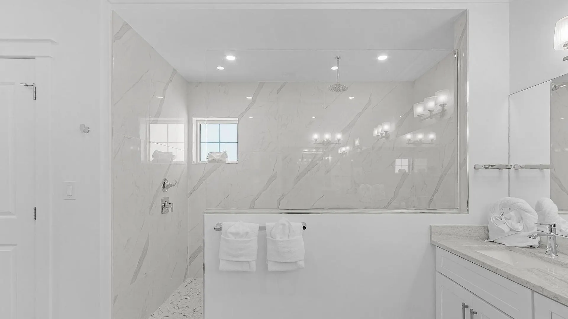 673 White Sands Retreat: Bay Views, Pool, Elevator בית נופש