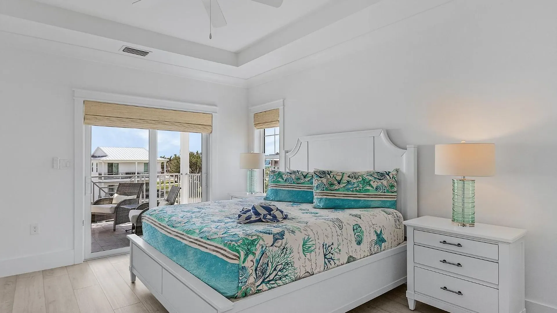בית נופש 673 White Sands Retreat: Bay Views, Pool, Elevator פורט מיירס ביץ'