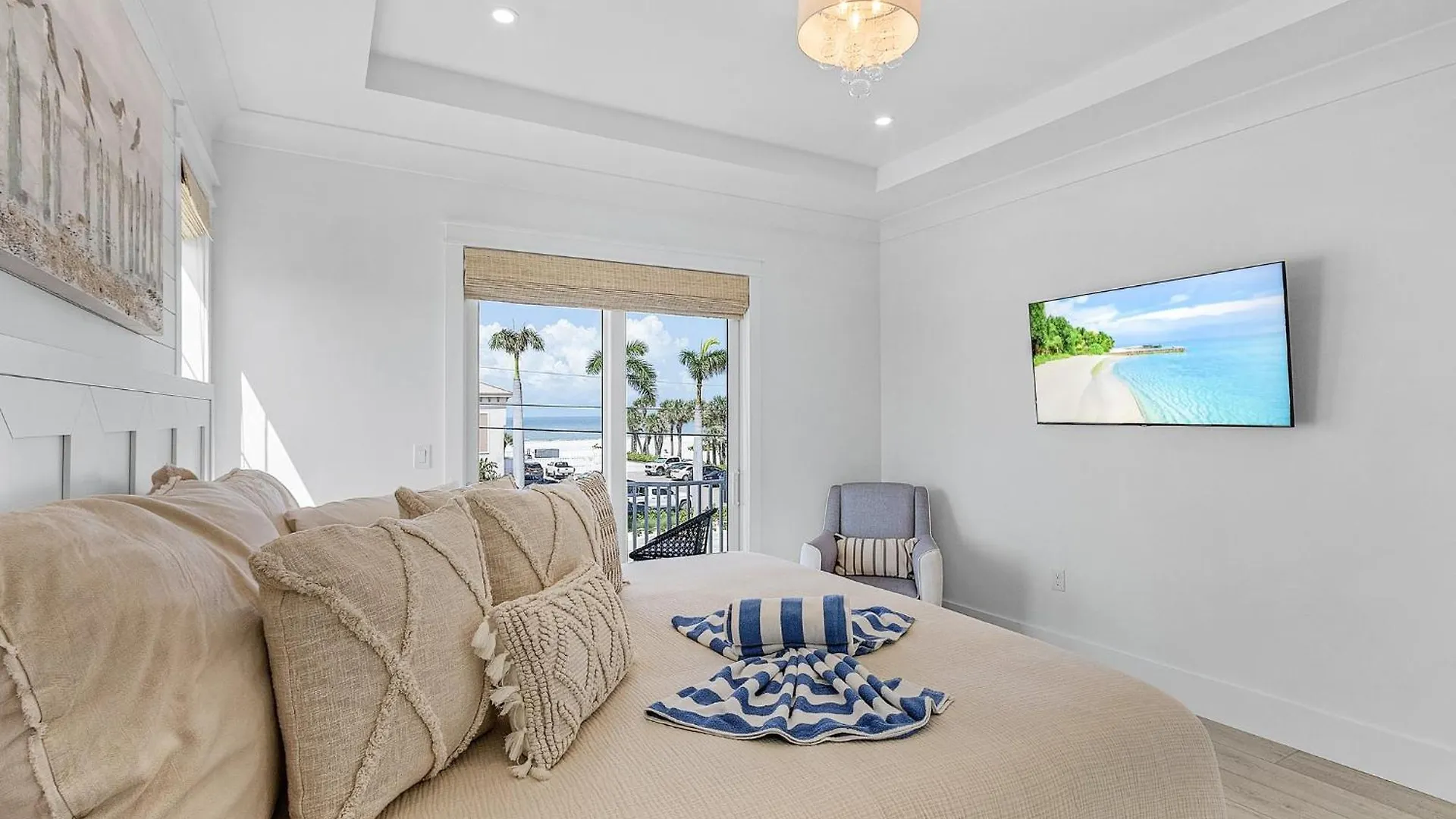 בית נופש 673 White Sands Retreat: Bay Views, Pool, Elevator *
