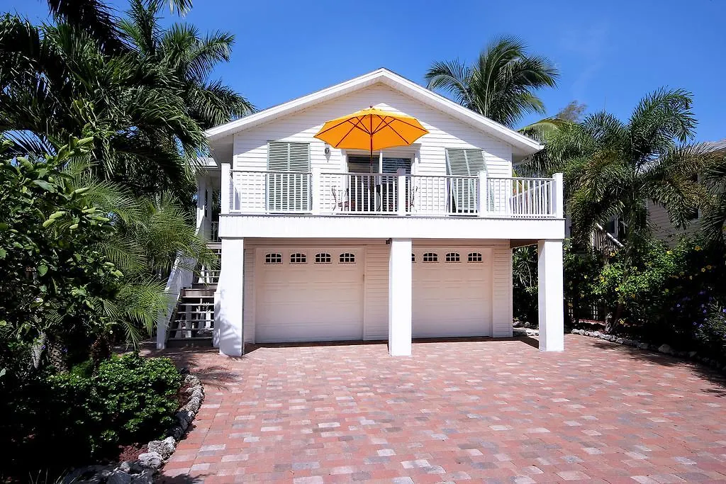 La Casa On Mango, Heated Pool - 5 Min Walk To The