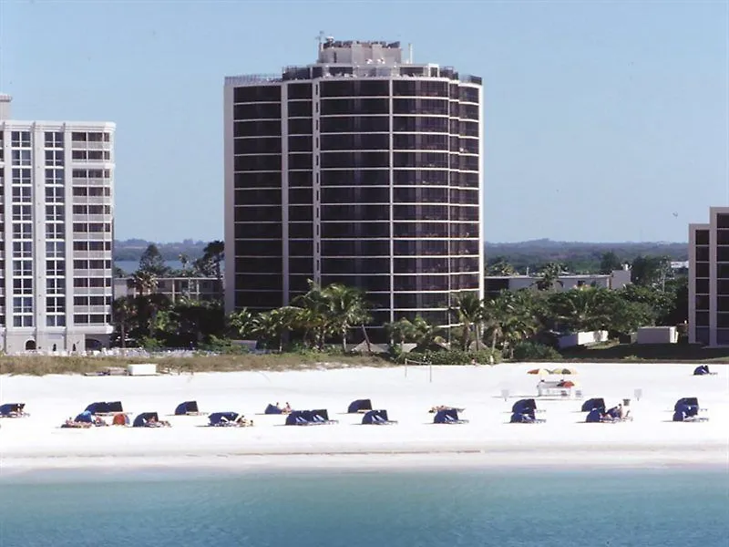 Pointe Estero Rezort 3*