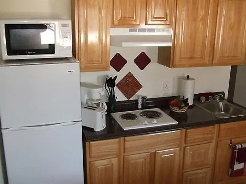 מוטל Latitude 26 Waterfront And Marina 3*