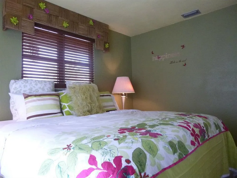 1 Island Hideaway 3*