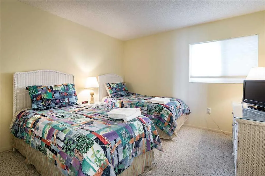 Strandview Tower 203 Fort Myers Beach