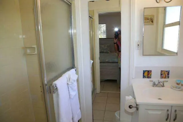 5570 Palmetto Street * Fort Myers Beach