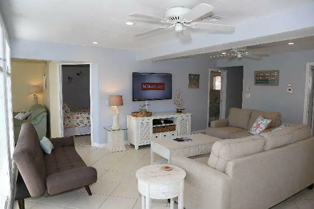 5570 Palmetto Street Vakantiehuis *