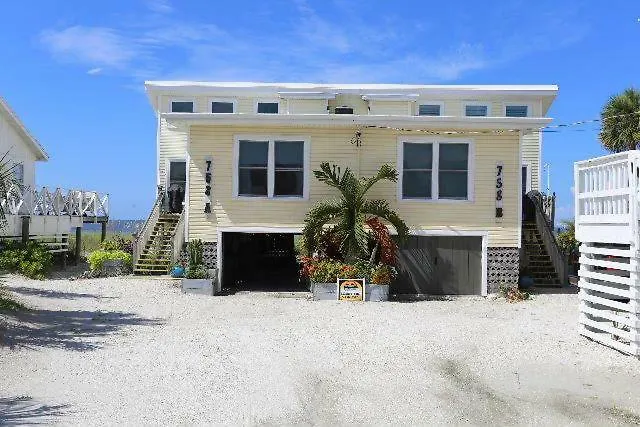 Ferienhaus 758 Estero Blvd. A *