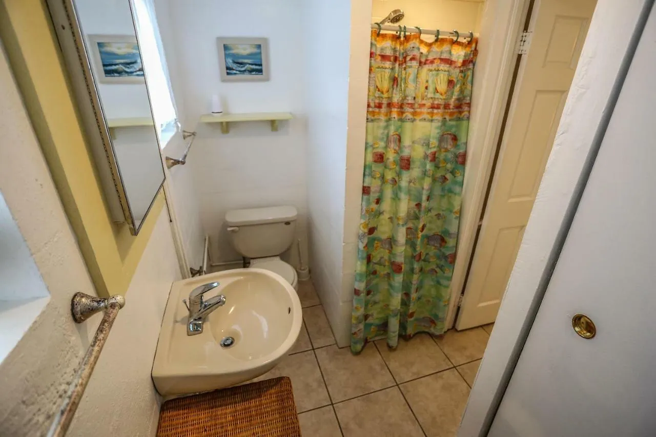 269 Driftwood Manor * Fort Myers Beach