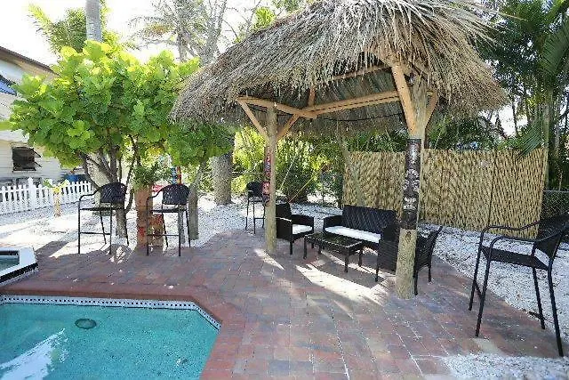 5570 Palmetto Street Vakantiehuis