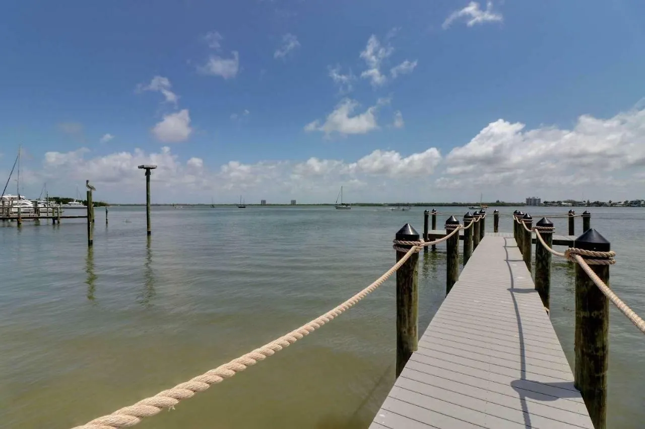 Estero Bay View Apatment * 포르 마이어스 비치