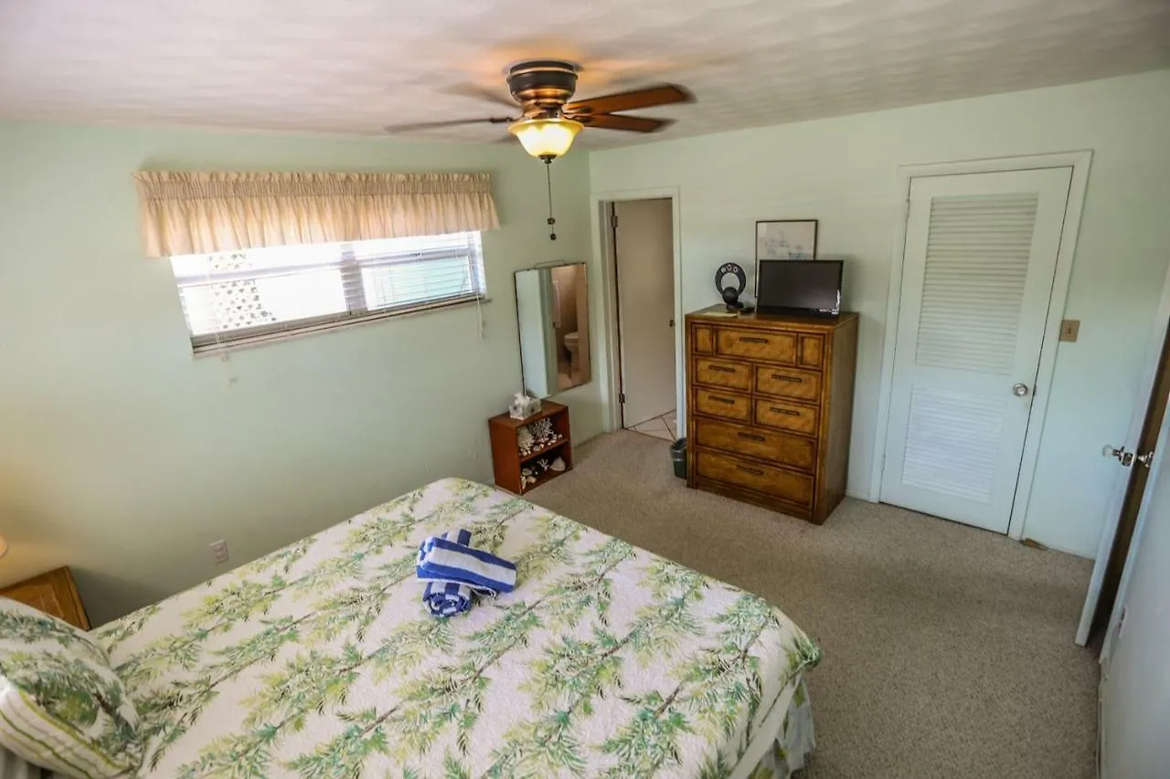 121 Mid Island Drive *