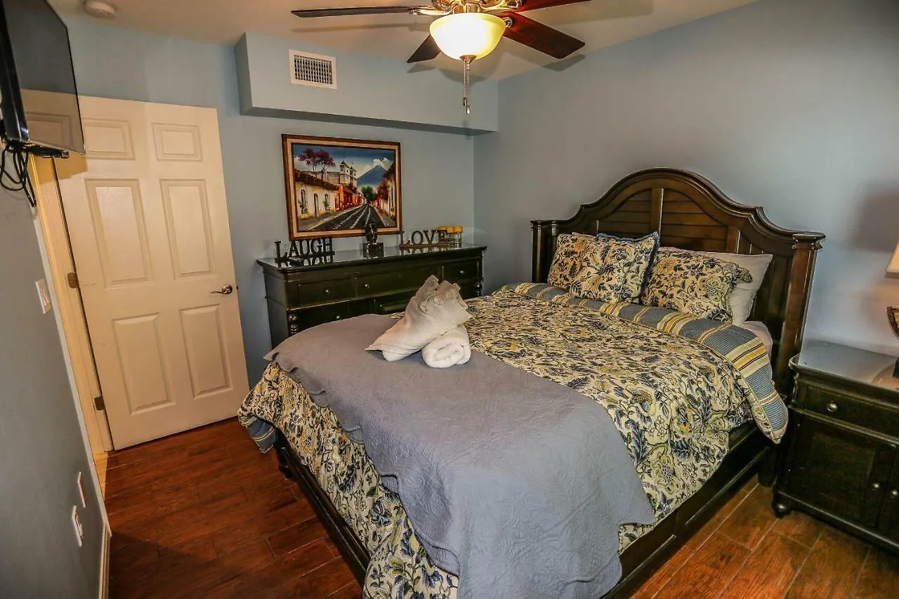 40 Gulf Road - Warm Sands *