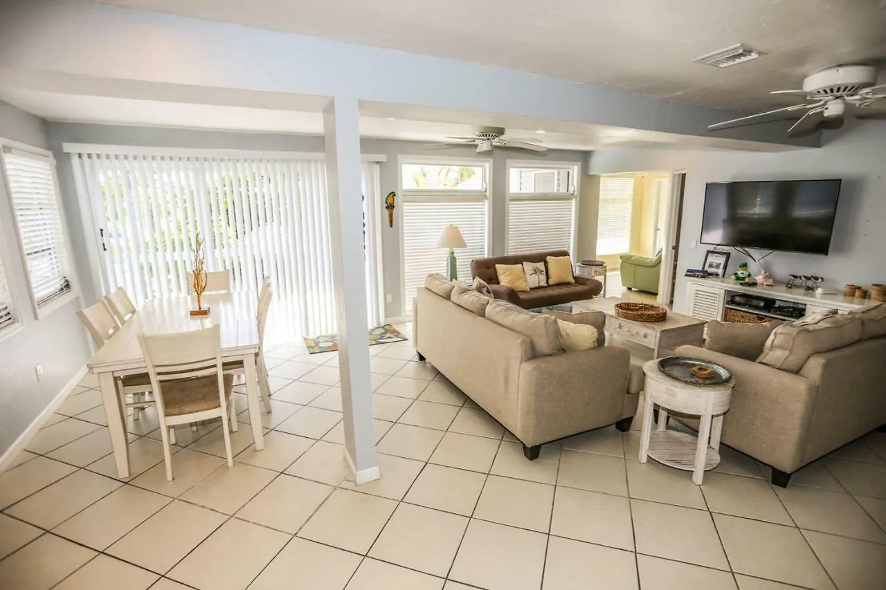 5570 Palmetto Street Fort Myers Beach