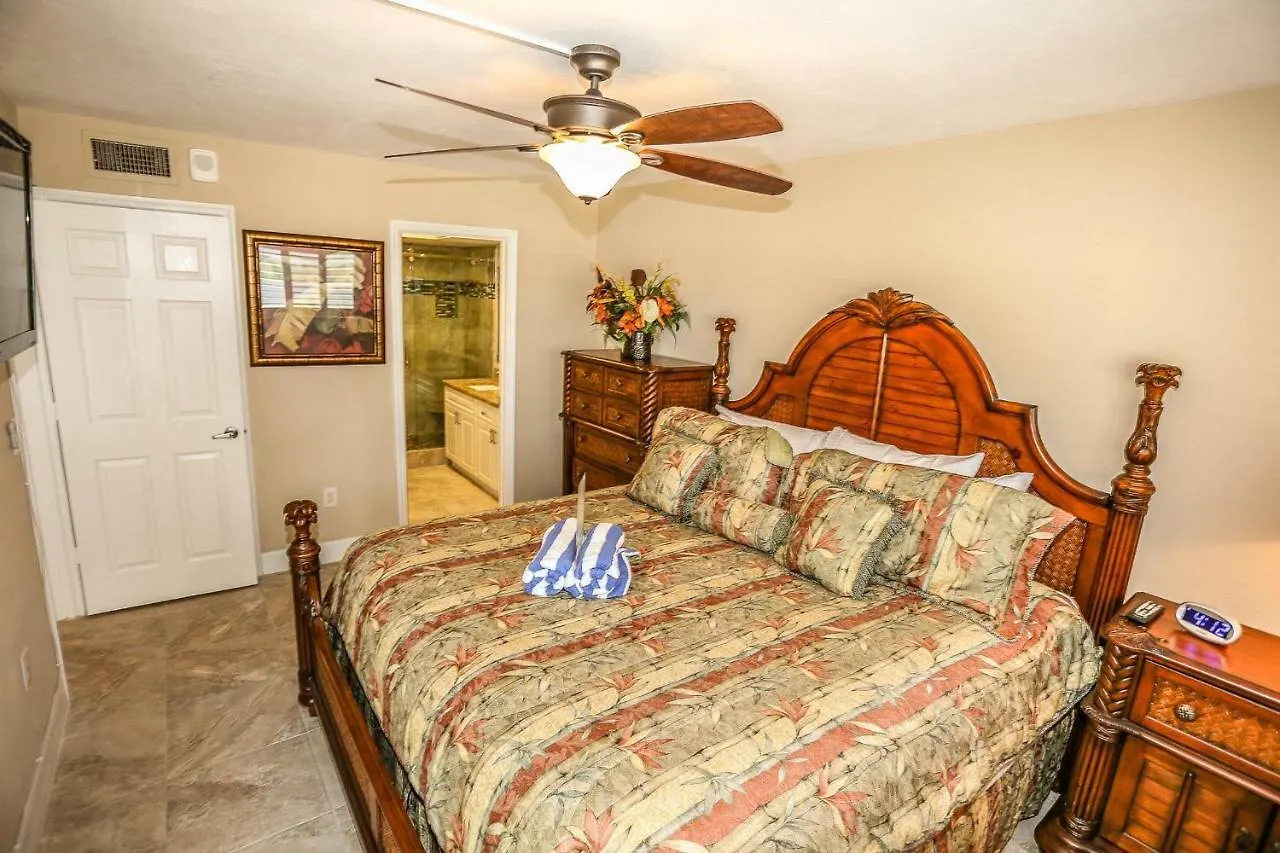 Carlos Pointe 522 Fort Myers Beach