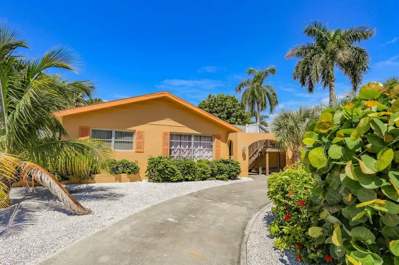 8297 Estero Fort Myers Beach
