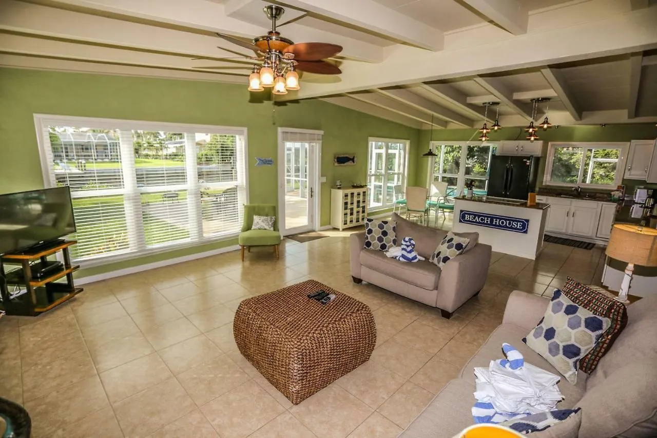 5670 Williams Dr. - M Casa de Férias