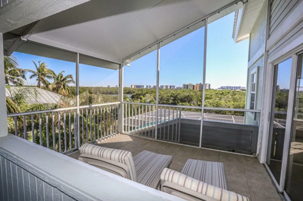 54 Fairview - M Fort Myers Beach