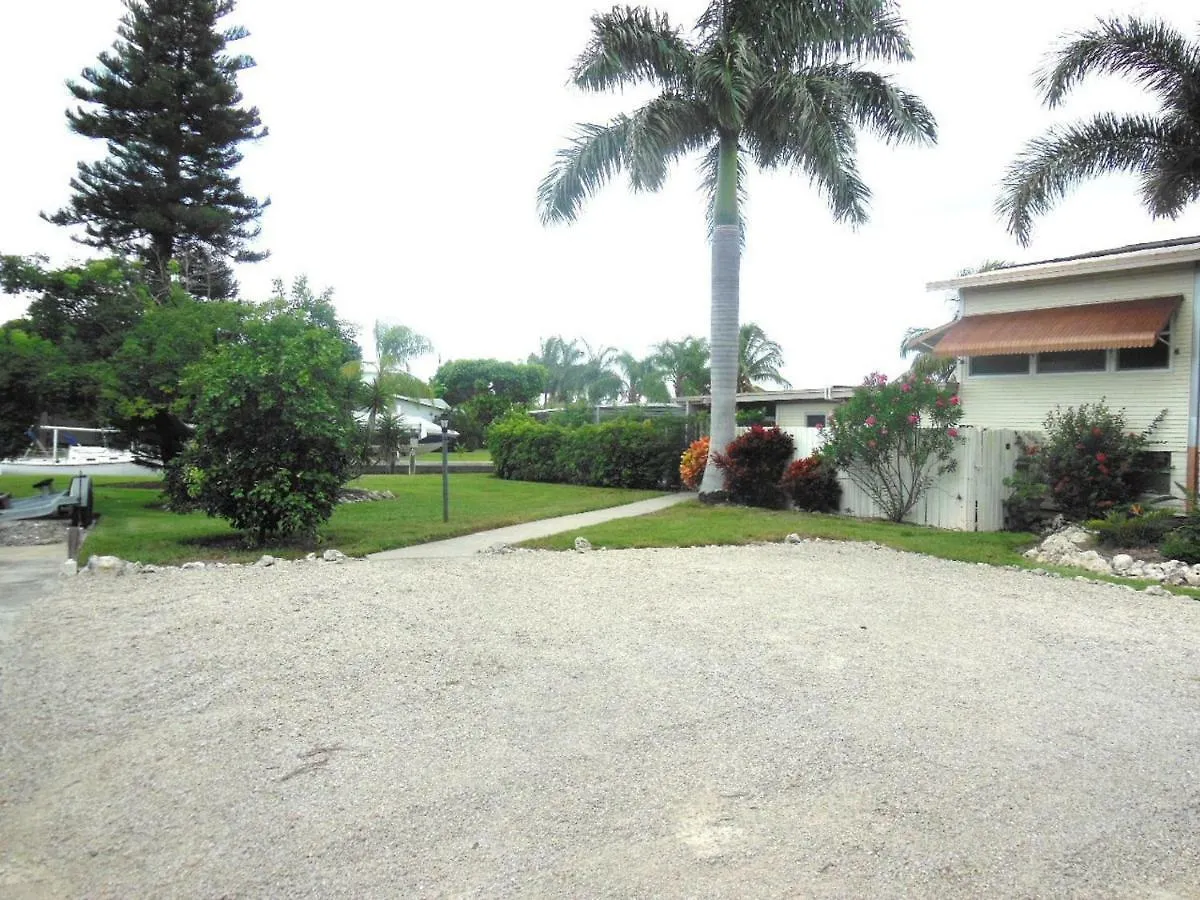 بيت للعطل 289 Driftwood Lane