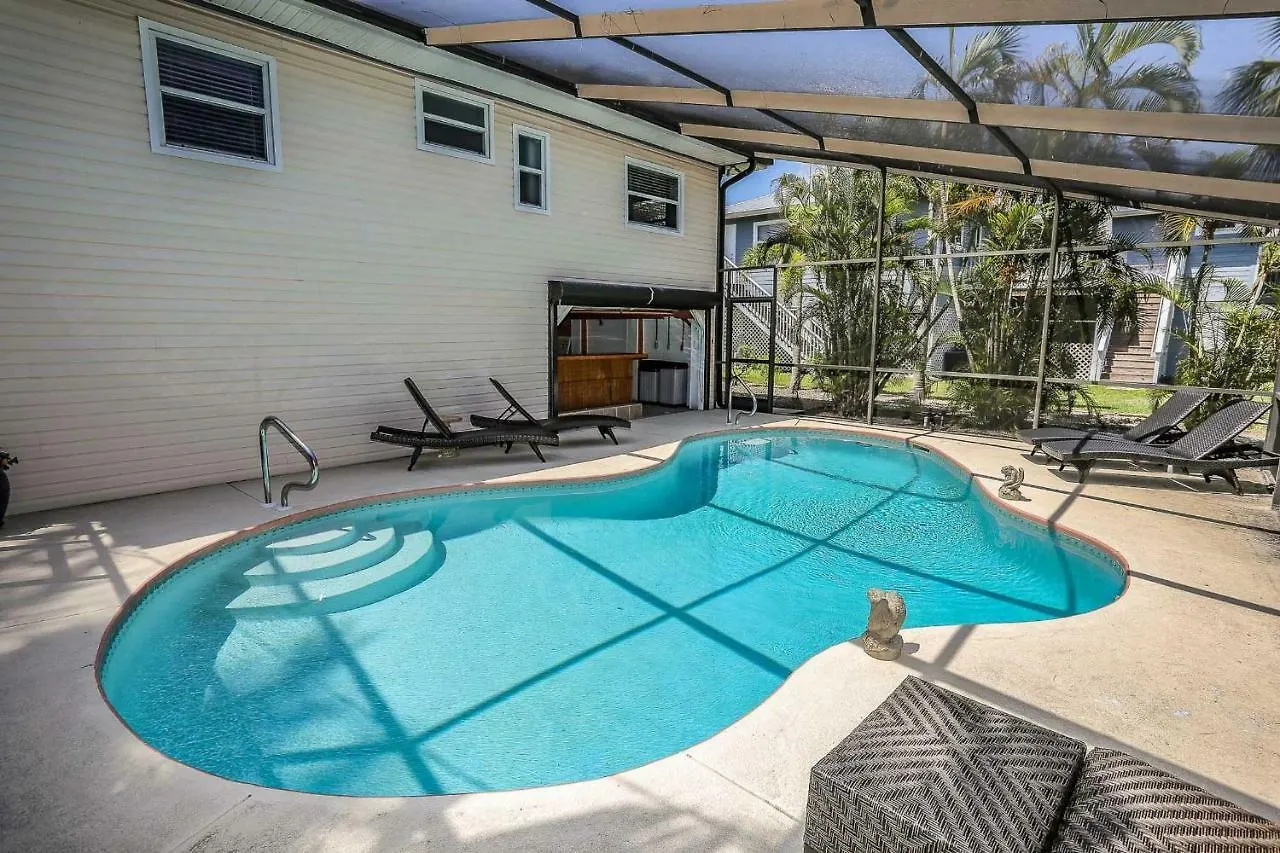 132 Gulf Island - M Fort Myers Beach