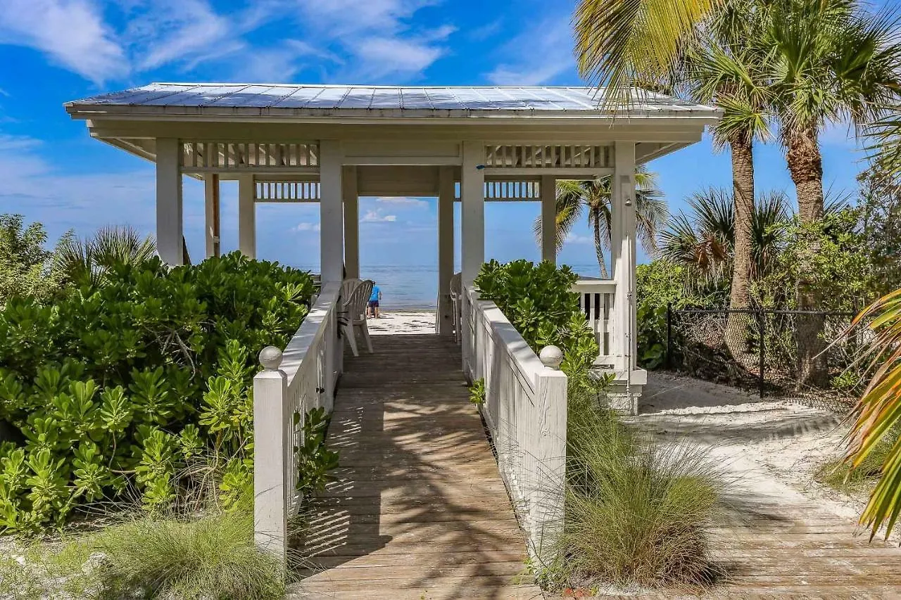 132 Gulf Island - M