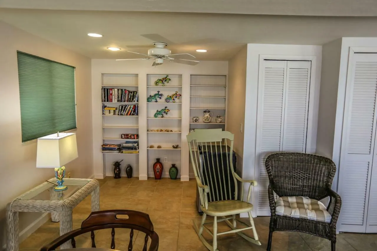 Feriehus 205 Bayview Avenue *