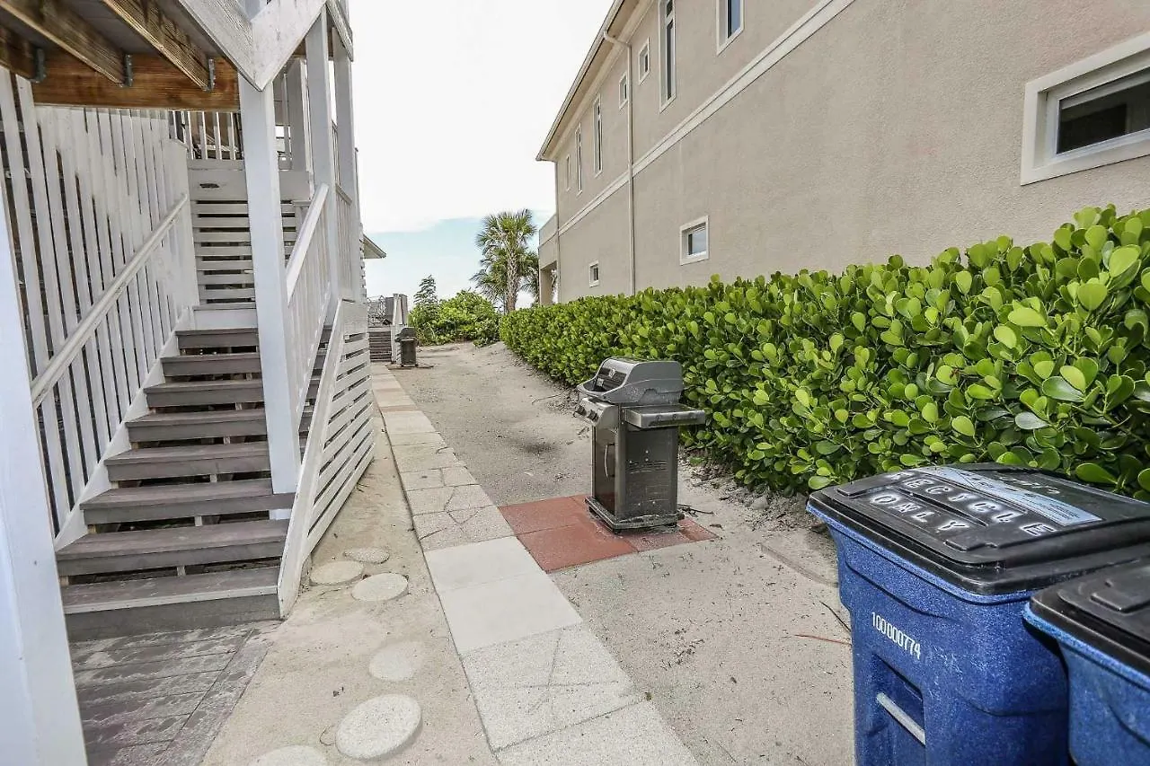 6140 Court A And B Fort Myers Beach