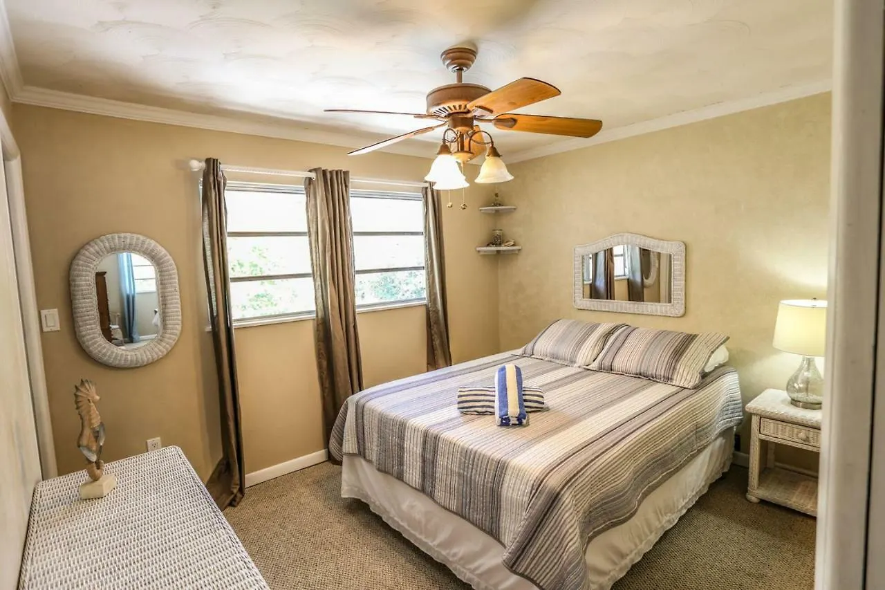 269 Driftwood Manor Fort Myers Beach