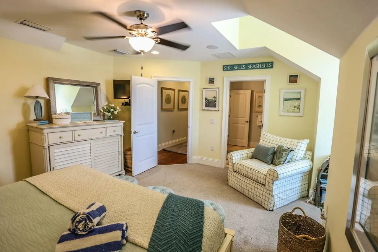 461 Palermo Cir Freshly Squeezed Fort Myers Beach