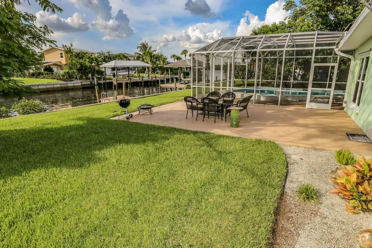 5670 Williams Dr. - M Casa de Férias