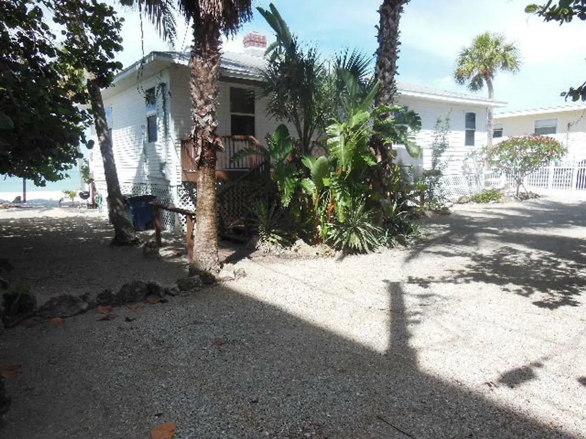 Casa vacanze 5400 Estero Blvd.