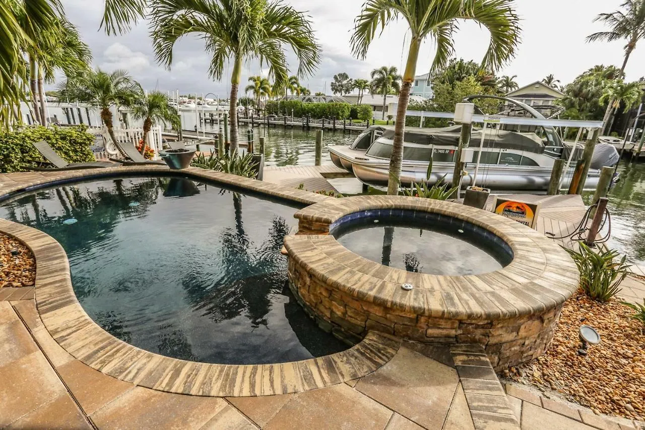 425 Palermo Circle