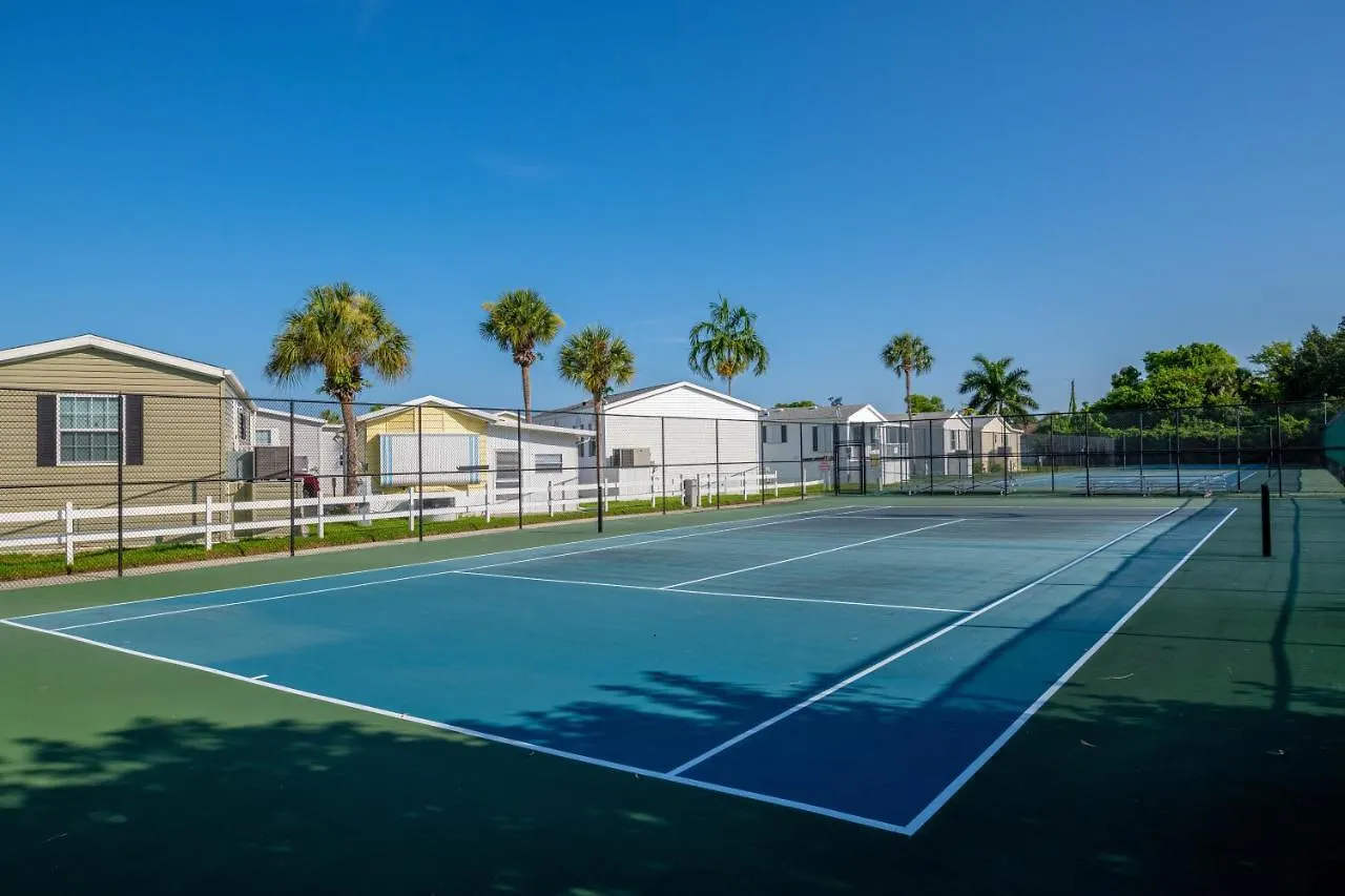 Indian Creek Semesterpark Fort Myers Beach