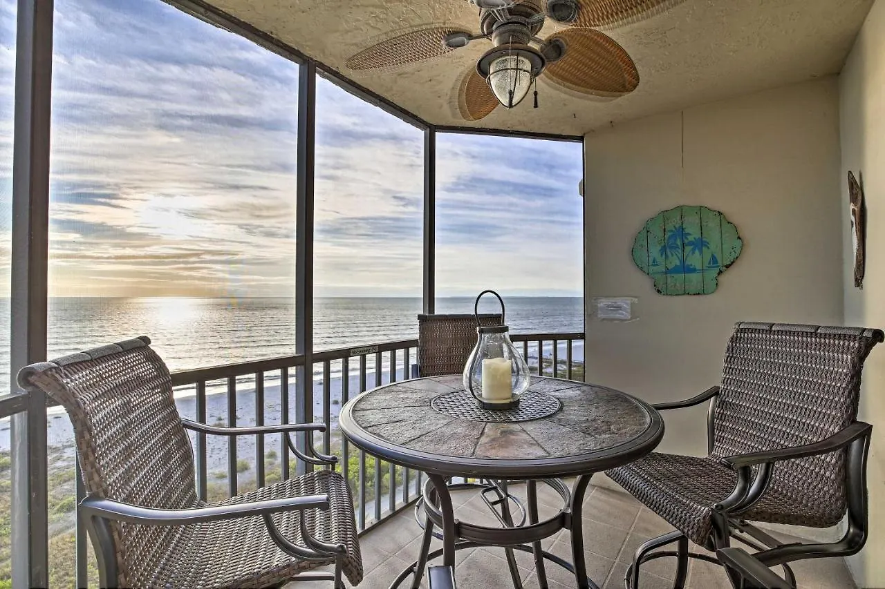 Luxe Beachfront Family With Pool Access And Views Fort Myers Beach