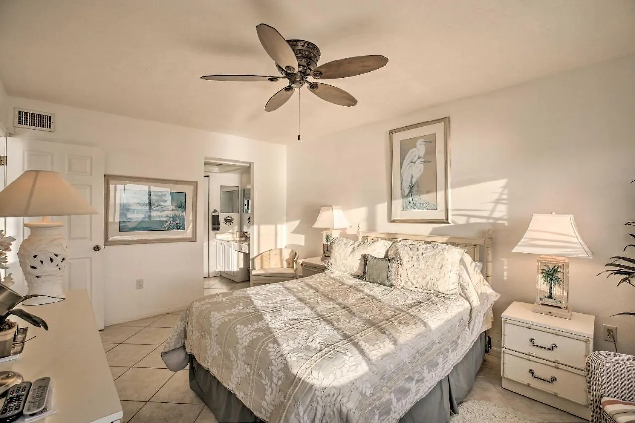 Luxe Beachfront Family With Pool Access And Views *