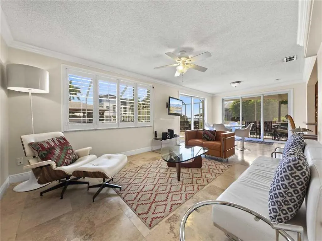 Manatee Cottage, 2 Bedrooms, Private Pool, Boat Dock, Canal, Sleeps 4