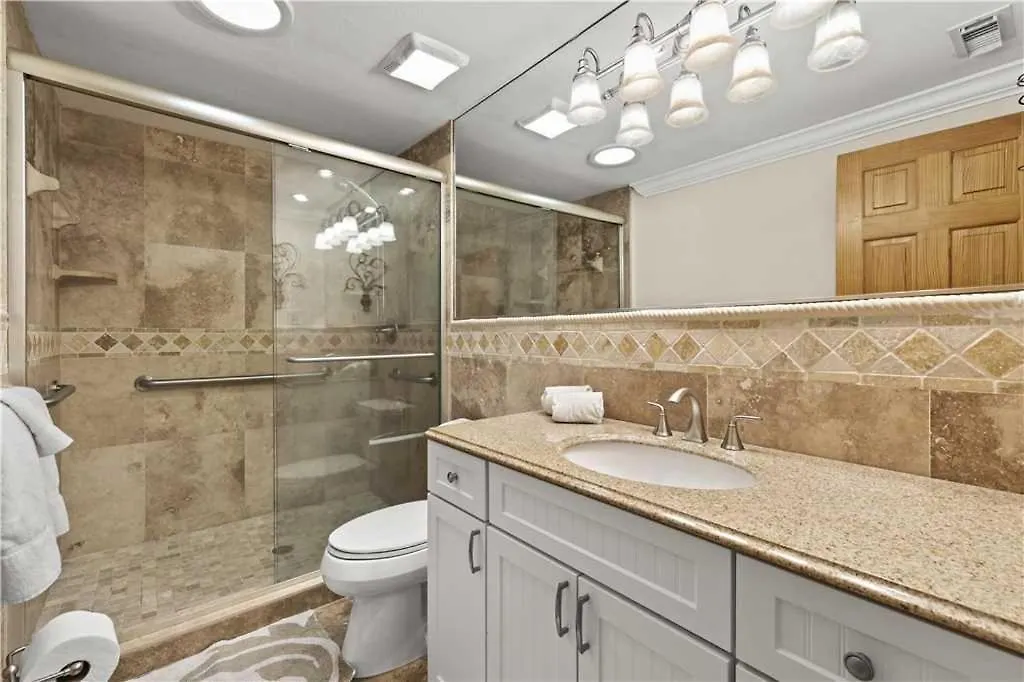 Dom wakacyjny Manatee Cottage, 2 Bedrooms, Private Pool, Boat Dock, Canal, Sleeps 4 Fort Myers Beach