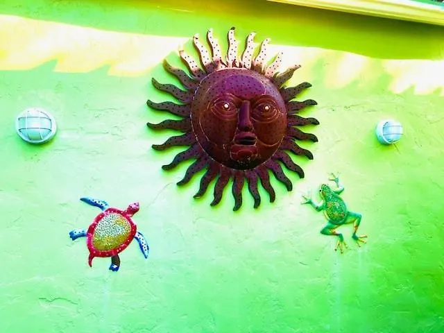 Sun Deck &